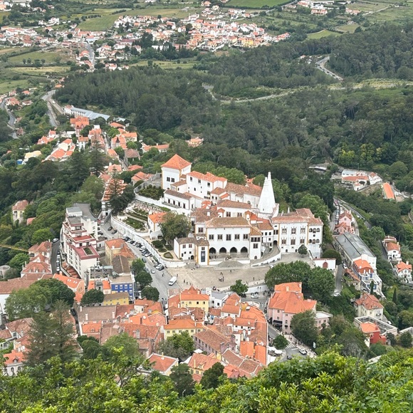 Meet your Posher, Dawn - Picture 7 of 11